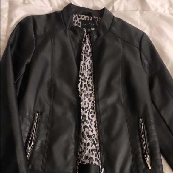 Leather jacket - Picture 1 of 3